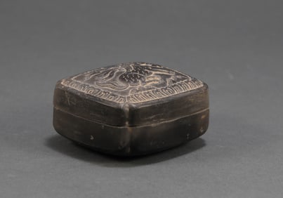 Han Dynasty pottery lid box