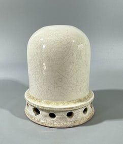 Sui Dynasty white glazed vase
