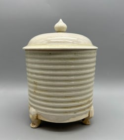 Sui Dynasty white glazed covered jar