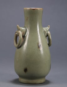 Yuan Dynasty Longquan Bottle