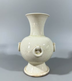 Sui Dynasty white glazed vase