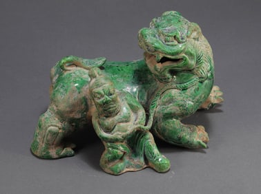 Green glazed auspicious beasts of the Han Dynasty