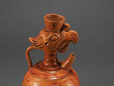 Tang Dynasty Phoenix Head Pot