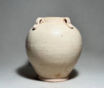Tang Dynasty Gongxian Kiln White Glazed Four Series Jars