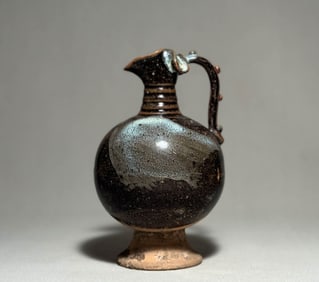 Tang Dynasty - Lushan Kiln Holding Pot