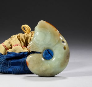 Before the Ming Dynasty, the Jade Pig Dragon