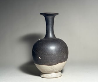 Tang Dynasty - Black glazed long necked vase