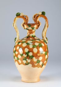 Tang Dynasty Three Colored Dragon Head Pot