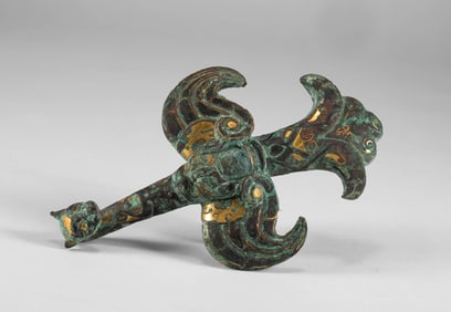 During the Han Dynasty, there was a mistake with gold and silver hooks