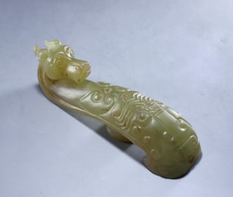 Dragon head with hook