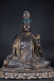 Bronze bodied Guanyin statue from the Qing Dynasty