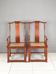 Qing Dynasty Huanghuali 4-head official hat chair