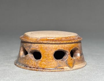 Tang Dynasty yellow glazed inkstone