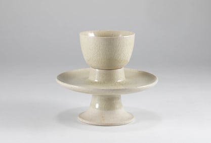 Sui Dynasty white glazed lamp