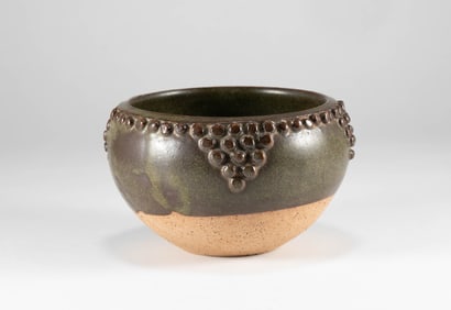 Tang Dynasty sauce glazed bowl