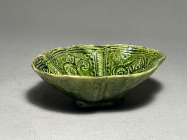Tang Dynasty Green Camellia Plate