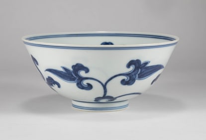 Ming Dynasty Blue and White Flower Pattern Bowl