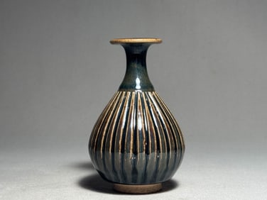 Song Dynasty Striped Jade Pot Spring
