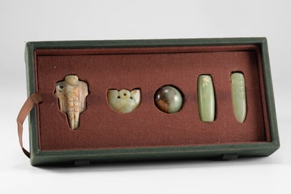 Red Mountain Jade Group