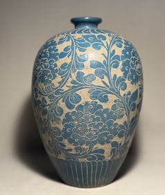 Song Dynasty Cizhou Kiln Carving Lotus Pattern Blue Glazed Plum Vase