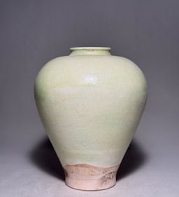 Northern Qi Green High Shoulder Bottle