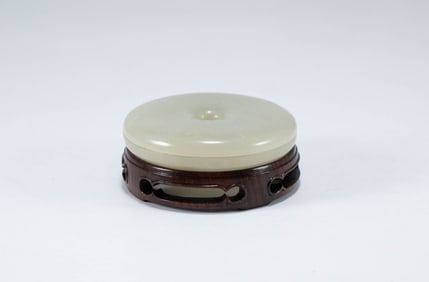 Hotan Jade Rouge Box in Qing Dynasty
