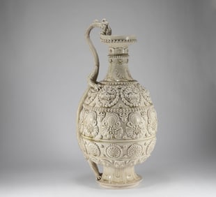 Sui Dynasty Qingmei Xiangzhou Kiln Dalong Bottle