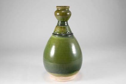 Tang Dynasty Green Glazed Bottle
