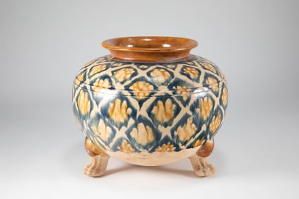 Tang Dynasty Three Colored Tripod Stove