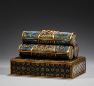 In the Qing Dynasty, copper based cloisonn é ink cartridges