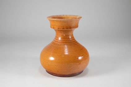 Tang Dynasty Yellow Glazed Pan Mouth Bottle