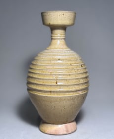 North South celadon Xuanwen vase