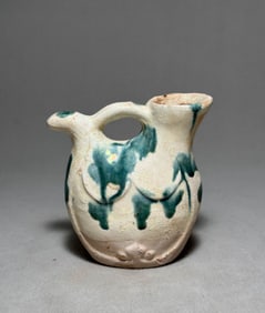 Tang Dynasty Three Colored Leather Bag Pot