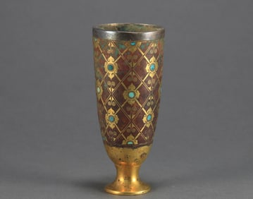 Wrong gold and silver cups in the Han Dynasty