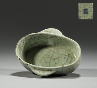 Before or during the Ming Dynasty, official kiln ear cups were washed with water