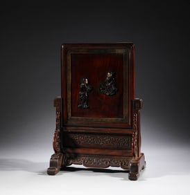 In the Qing Dynasty, Huanghua pear embedded with rosewood character stories were inserted into the