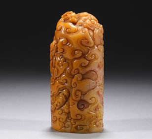 In the Qing Dynasty, Shoushan Tian Huangshi Cloud Dragon Pattern Seal