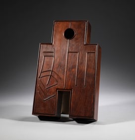 In the Qing Dynasty, Huanghuali wooden storage box