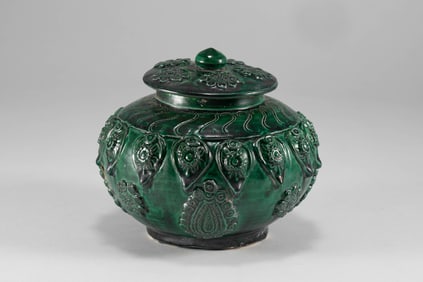 Tang Dynasty Green Glaze Furnace