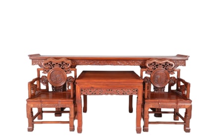 Huanghua Pear Lingzhi Pattern Middle Hall