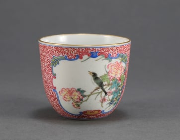 Qing Dynasty rouge, red powder, colorful flower and bird cup