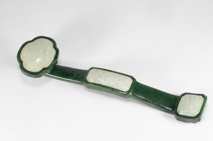 Qing Dynasty Jadeite Embedded with White Jade Ruyi