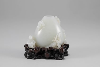 Qing Dynasty white jade wash
