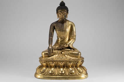 Qing Dynasty copper gilded Shakyamuni Buddha