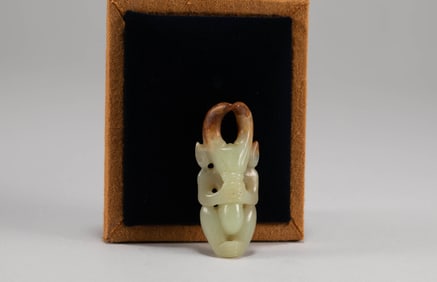 Red Mountain Jade Sun God