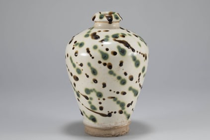 Song Dynasty Cizhou Kiln Pointillized Plum Vase