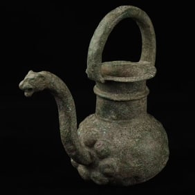 Lion Head, Long Neck, Beam Carrying Pot