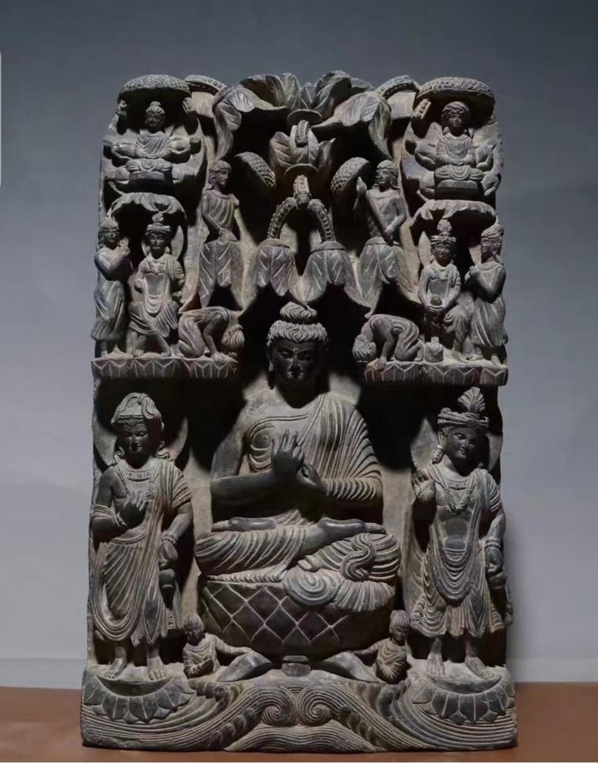 Grey slate Gandhara Buddha statue: H:52cm W:33cm