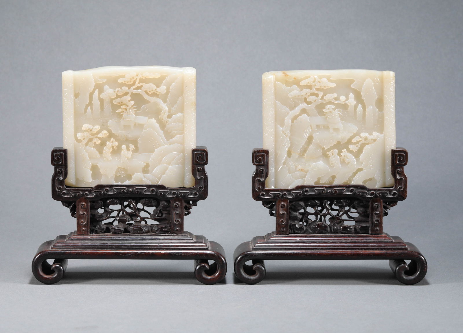 Inscription of Poetry and Prose in the Qing Dynasty: H:10cm W:11cm