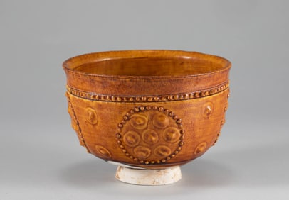 Tang Dynasty yellow glazed bowl